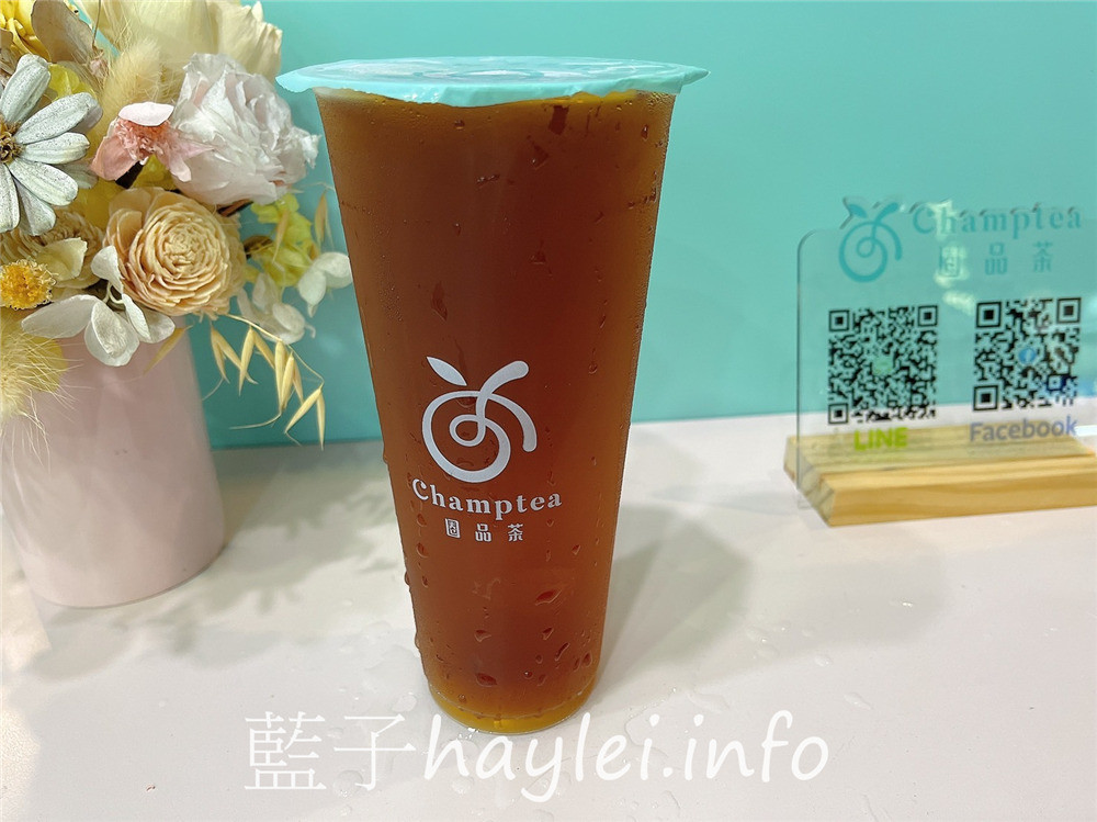 台中大里/圈品茶飲品專賣店-大里在地新鮮現做飲品，兼顧健康與美味的優質手搖飲，清爽酸甜的水果茶超好喝，嚴選法國鐵塔牌鮮奶油做的奶蓋濃郁鹹香超百搭，純茶喝起來順口回甘香氣足，推薦圈圈水果茶、芝士黃金蕎麥、黑糖珍珠烤奶、蜜柚愛玉跟蜜香紅茶！台中美食/大里美食/藍子愛美食 中式料理 國內旅遊 攝影 民生資訊分享 飲食集錦 