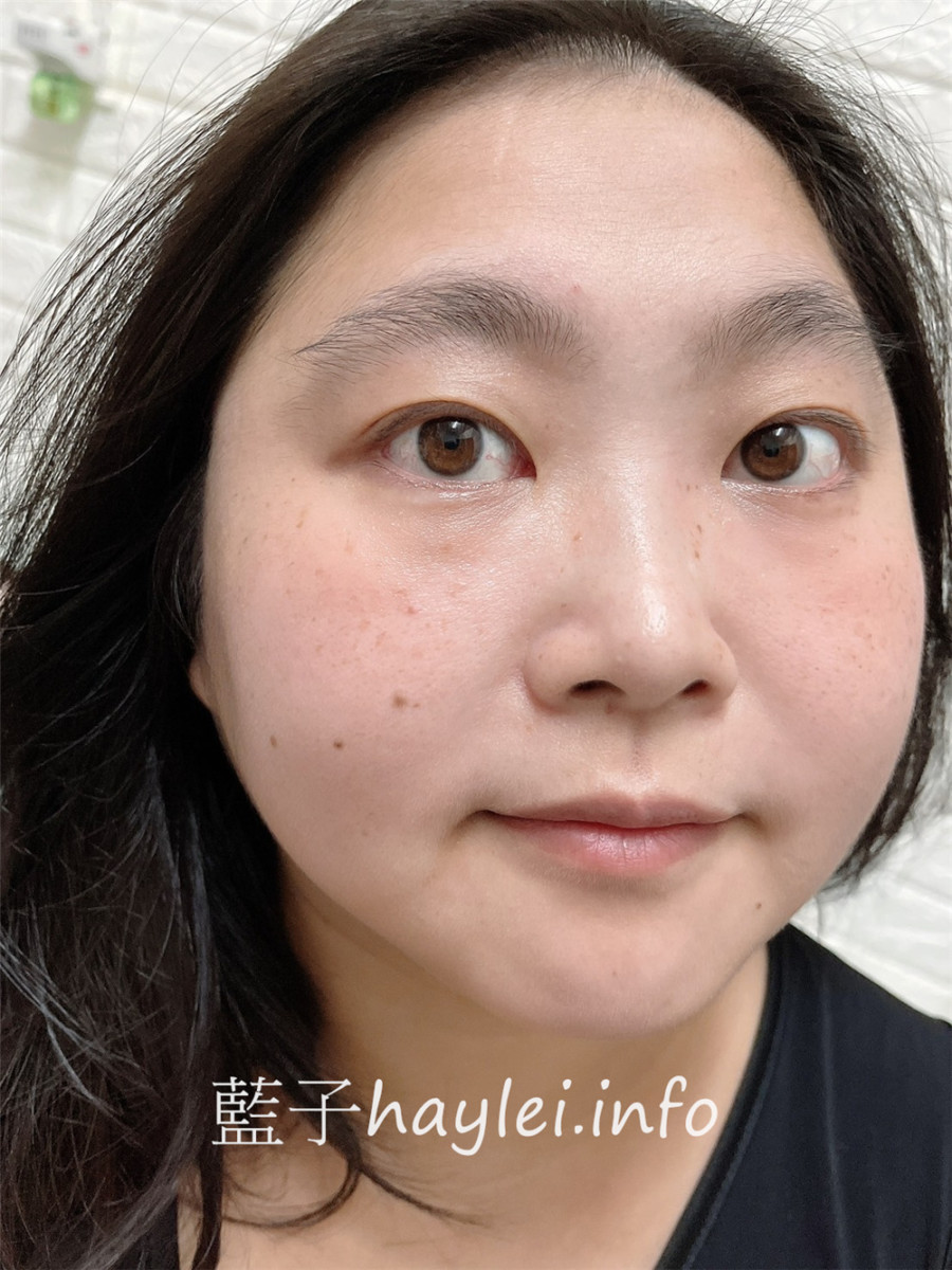 Madoca/SPF50輕透防曬棒-清爽不黏膩的防水防曬，用起來輕盈無感、透明自然不挑膚色的高顏值粉嫩防曬，強效疏水配方保護肌膚更有力，甩掉油膩厚重的防曬，更能享受陽光時刻！肌膚保養/美妝保養/美容彩妝/防曬隔離/防曬推薦/隔絕紫外線/紫外線防護/日常護膚/肌膚健康/藍子愛保養 保養品分享 健康養身 國內旅遊 彩妝品 彩妝品分享 攝影 民生資訊分享 