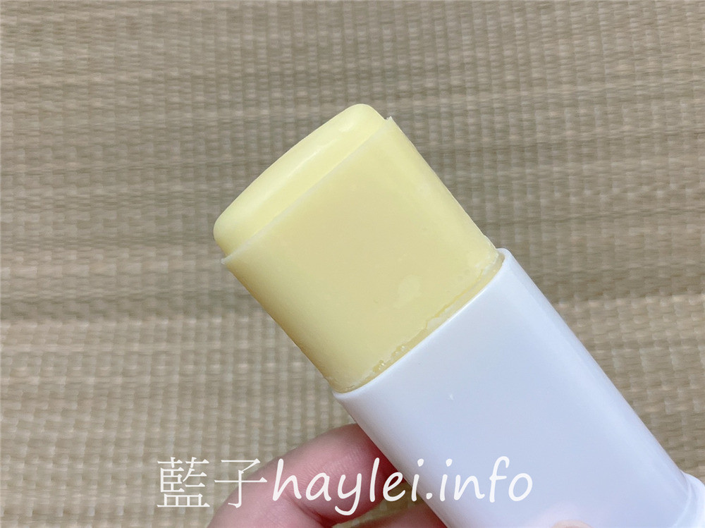 Madoca/SPF50輕透防曬棒-清爽不黏膩的防水防曬，用起來輕盈無感、透明自然不挑膚色的高顏值粉嫩防曬，強效疏水配方保護肌膚更有力，甩掉油膩厚重的防曬，更能享受陽光時刻！肌膚保養/美妝保養/美容彩妝/防曬隔離/防曬推薦/隔絕紫外線/紫外線防護/日常護膚/肌膚健康/藍子愛保養 保養品分享 健康養身 國內旅遊 彩妝品 彩妝品分享 攝影 民生資訊分享 