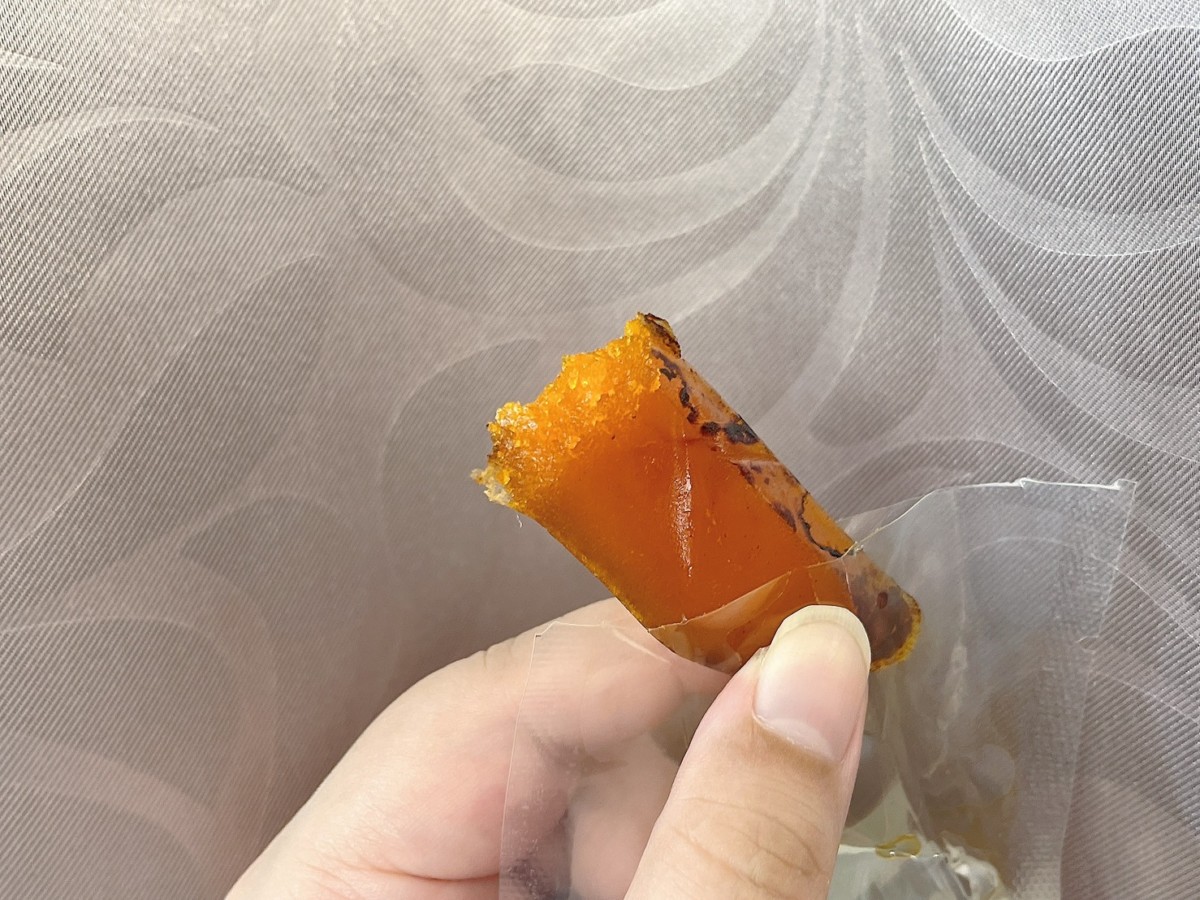 陳家烏魚子-日銷破萬的老饕嚴選頂級零食,有著全台最好吃的烏魚子的稱號,鹹香濃郁的極致美味令人欲罷不能,一口接一口!台北烏魚子專賣/台北烏魚子伴手禮/即食烏魚子推薦/整片熟食烏魚子/熟食1口包烏魚子/點心零嘴/宅配美食/台北饒河夜市美食/藍子愛美食 中式料理 宅配食記 攝影 民生資訊分享 自己動手做! 飲食集錦