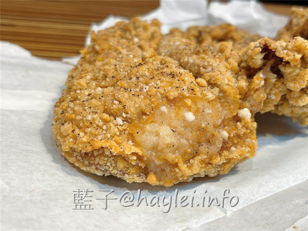 台北大安/怪獸小雞排(師大店)-台北雞排推薦!皮脆肉厚吃起來多汁美味的好吃雞排，蒜香小雞排、麻香小雞排跟嗜辣必吃的18禁重辣雞排必點!炸物鹹酥雞種類豐富，炸功了得，冷了依舊酥脆美味!台北美食/師大美食/捷運古亭站美食/台北鹹酥雞/台北小吃/藍子愛美食 中式料理 國內旅遊 攝影 民生資訊分享 飲食集錦 