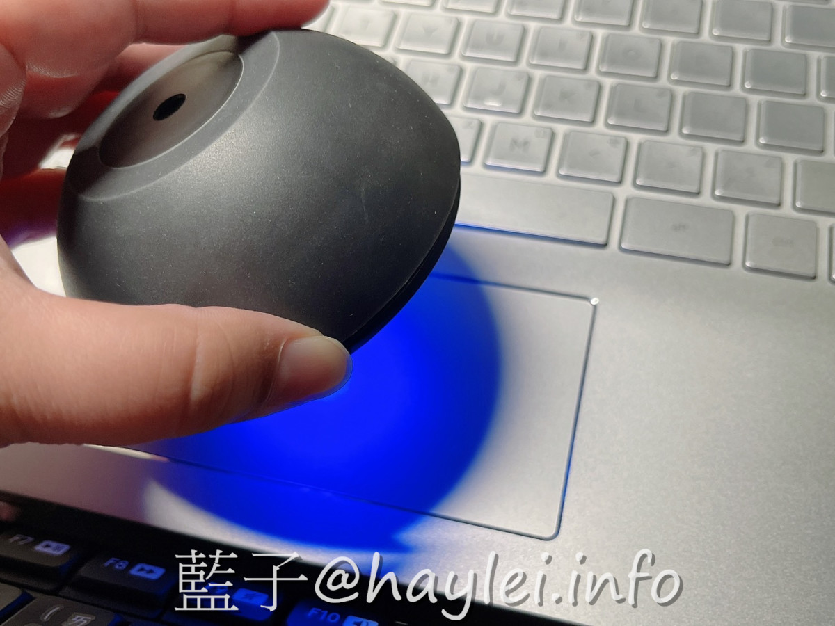 生活好物/WASHBO一瞬除菌除臭UV洗衣球-防疫神球超好用，可以整顆入洗衣機強化洗衣除臭效果，也能手持照射紫外線UV來幫周遭除菌，一物多用讓生活更安心，防疫好物好選擇！3c小家電/健康樂活/環境衛生/紫外線燈推薦 3C相關 健康養身 國內外住宿相關 攝影 民生資訊分享 