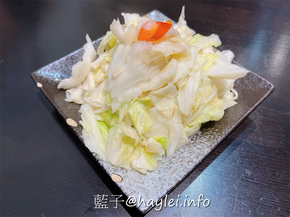 台中北區/高雄旻哥牛肉燥飯/旻哥古早味台中店-來自高雄的連鎖美食品牌,食材新鮮且料理實在,口感豐富美味且兼具創新性,招牌牛B飯、炙燒比目魚滷肉飯、藥膳牛肉湯推薦必點~台中美食/台中小吃/高雄美食/在地台灣味美食推薦/台式丼飯/台中滷肉飯/台中牛肉燥飯/創意料理/藍子愛美食 中式料理 國內旅遊 攝影 民生資訊分享 飲食集錦