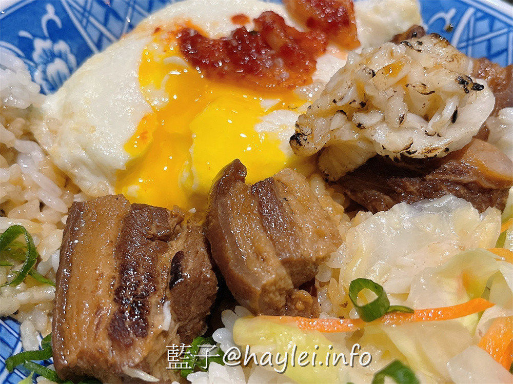 台中北區/高雄旻哥牛肉燥飯/旻哥古早味台中店-來自高雄的連鎖美食品牌,食材新鮮且料理實在,口感豐富美味且兼具創新性,招牌牛B飯、炙燒比目魚滷肉飯、藥膳牛肉湯推薦必點~台中美食/台中小吃/高雄美食/在地台灣味美食推薦/台式丼飯/台中滷肉飯/台中牛肉燥飯/創意料理/藍子愛美食 中式料理 國內旅遊 攝影 民生資訊分享 飲食集錦
