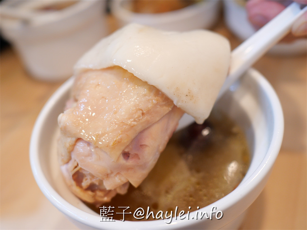 台中大里/醉月燉品 養生盅湯專家 藥補不如食補-煲煮五小時以上的養生個人盅湯,在冬日嚴寒喝下暖胃湯品,美味瞬間滋養身心靈~台中美食/大里美食/台中藥膳/台中養生湯/台中個人燉湯/台中個人煲湯/單人盅湯/healthysoup/香水椰子雞/八珍養生湯/藥燉排骨/蓮子排骨/藍子愛美食 中式料理 健康養身 國內旅遊 攝影 民生資訊分享 飲食集錦