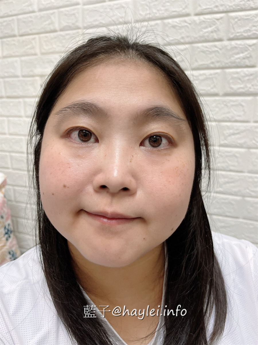Bonamedusa/保娜美頭蛇/All Your Needs 1+1 光嫩肌爽膚水&安瓶爽膚水露組-添加鎖水磁石實現超長效保濕,先補水醒膚再鎖水養肌,有效舒緩肌膚乾燥並改善肌膚細緻度,非常適合冬季居家保養使用~韓國美妝保養/肌膚保養/臉部保養/韓國護膚保養品推薦/藍子愛保養 保養品分享 彩妝品 彩妝品分享 攝影 民生資訊分享