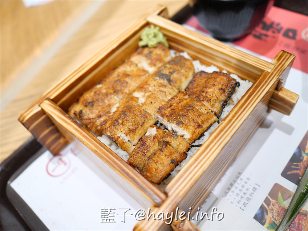 台中西屯/一膳新光三越店-在台中最厲害的百貨吃台中最好吃的鰻魚飯！使用紅木、龍眼木、相思木三炭共爐炙烤日本老舖等級白鰻，無刺感雙軟口感，安心享受美味鰻魚不噎喉，招牌黃金白燒、經典蒲燒都很推薦唷~台中美食/一膳炭造料理/ICHIZEN/台中鰻魚飯推薦/鰻魚料理/藍子愛美食 中式料理 國內旅遊 攝影 日式料理 民生資訊分享 飲食集錦 