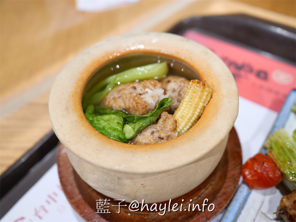 台中西屯/一膳新光三越店-在台中最厲害的百貨吃台中最好吃的鰻魚飯！使用紅木、龍眼木、相思木三炭共爐炙烤日本老舖等級白鰻，無刺感雙軟口感，安心享受美味鰻魚不噎喉，招牌黃金白燒、經典蒲燒都很推薦唷~台中美食/一膳炭造料理/ICHIZEN/台中鰻魚飯推薦/鰻魚料理/藍子愛美食 中式料理 國內旅遊 攝影 日式料理 民生資訊分享 飲食集錦 