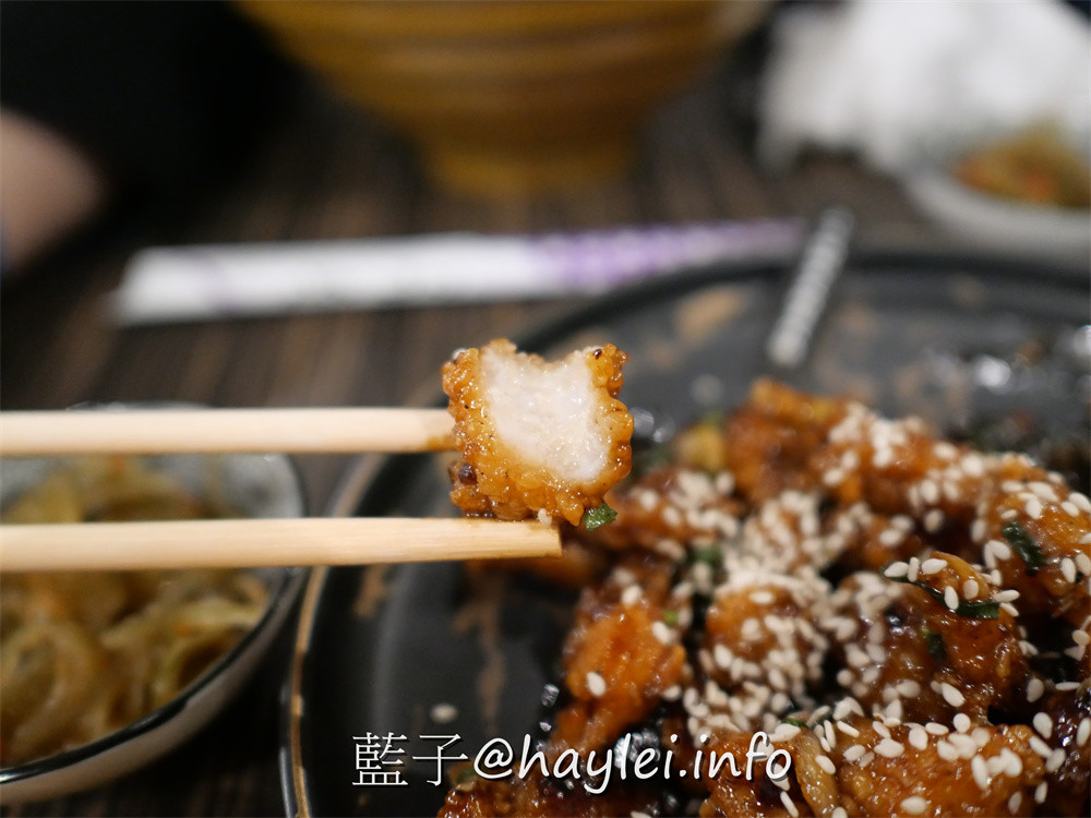 台中西區/渣女·深夜和牛燒肉燥飯-台中必吃日式居酒屋,當不了渣女就來吃渣女吧~渣男日本和牛燥飯&霸氣雙拼和牛燥飯推薦必點,嚴選日本A5和牛入菜,肉香醇厚美味!台中美食/日本和牛料理/台中日式料理推薦/台中和牛餐廳/台中居酒屋/藍子愛美食 國內旅遊 攝影 民生資訊分享 飲食集錦