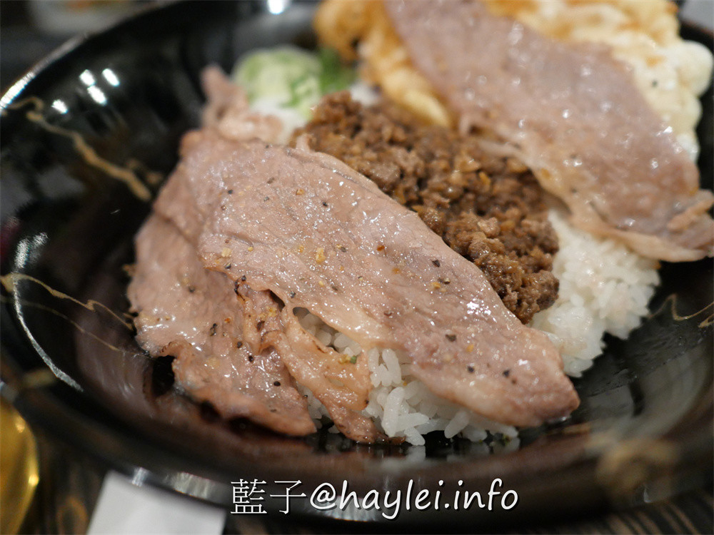 台中西區/渣女·深夜和牛燒肉燥飯-台中必吃日式居酒屋,當不了渣女就來吃渣女吧~渣男日本和牛燥飯&霸氣雙拼和牛燥飯推薦必點,嚴選日本A5和牛入菜,肉香醇厚美味!台中美食/日本和牛料理/台中日式料理推薦/台中和牛餐廳/台中居酒屋/藍子愛美食 國內旅遊 攝影 民生資訊分享 飲食集錦
