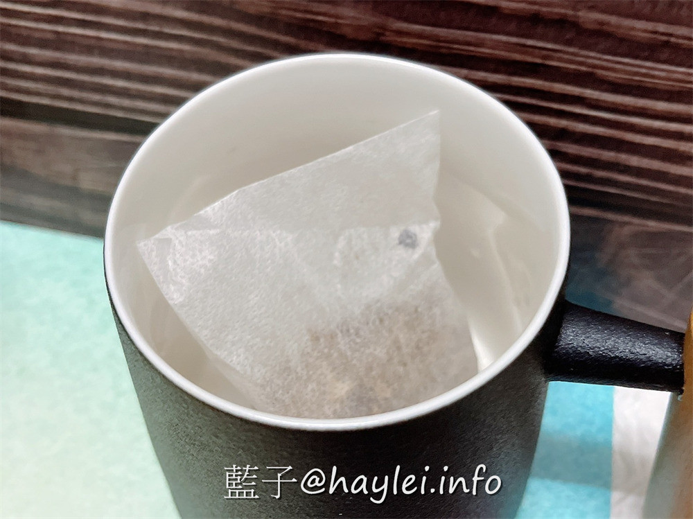 翰方御品/洛神美妍茶、日日好眠養生茶-曾柏翰醫師協中醫團隊研發的養生茶,天然漢方製成貼合藥食同源理念,適合想調整排便不順、促進新陳代謝、幫助睡眠、調整體質、維持健康的話,很值得一試!宅配美食/草本茶/茶包推薦/藍子愛美食 中式料理 健康養身 宅配食記 攝影 民生資訊分享 自己動手做!