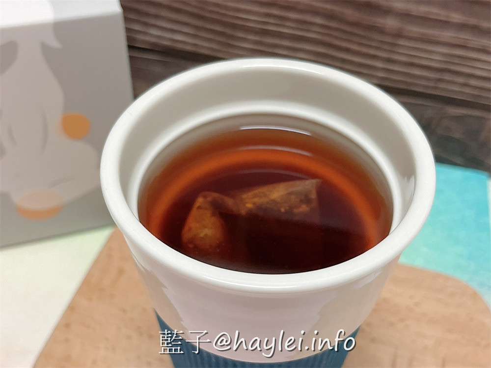 翰方御品/洛神美妍茶、日日好眠養生茶-曾柏翰醫師協中醫團隊研發的養生茶,天然漢方製成貼合藥食同源理念,適合想調整排便不順、促進新陳代謝、幫助睡眠、調整體質、維持健康的話,很值得一試!宅配美食/草本茶/茶包推薦/藍子愛美食 中式料理 健康養身 宅配食記 攝影 民生資訊分享 自己動手做!