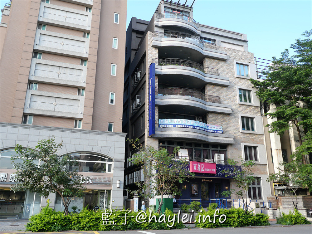 新竹竹北/走四方客製鞋墊中心-訂製鞋墊享一年保固(可六次回訪諮詢)，回訪過程中有物理治療背景的治療師能給予專業諮詢，服務態度親切有耐心，想有醫療級的專業鞋墊選走四方就對了！健康生活/足部保健/足部護理/腳部健康/走四方訂製鞋墊/新竹鞋墊訂製/竹北鞋墊客製/全腦科學教育協會光明學院內 健康養身 攝影 民生資訊分享 