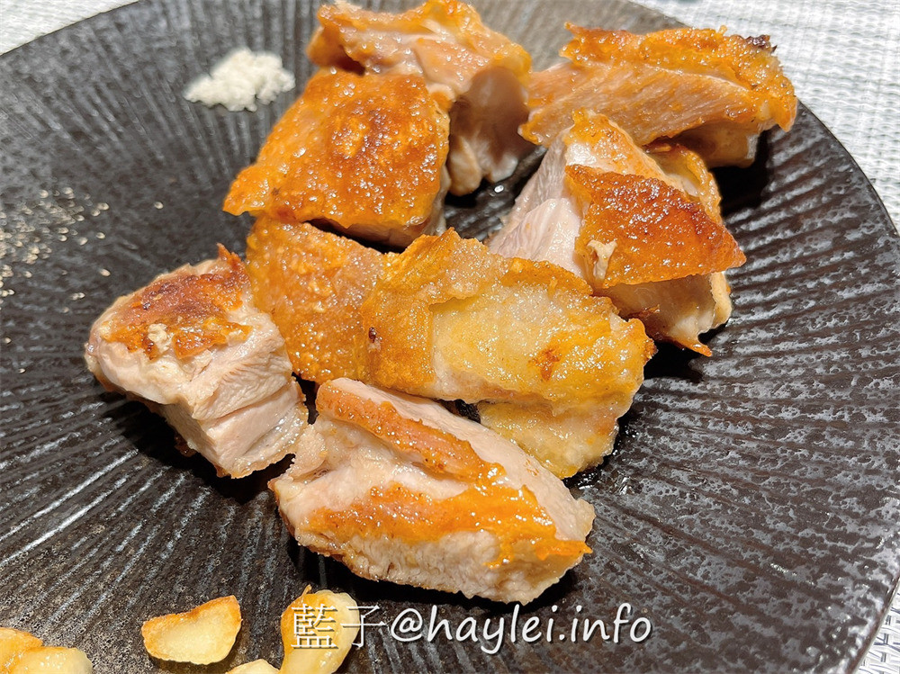 明水然・樂 林口昕境店-最歡樂最大火鍋集團樂多多集團旗下約會首選質感餐廳，只選用每日產地直送的當季時令生鮮與現流魚、海鮮來桌邊烹飪，食客可以邊品嚐美味鐵板燒無菜單料理、邊欣賞師傅精緻廚藝，享受精緻絕倫的美食盛宴！台北美食/林口美食/日式料理/預約制餐廳/藝人網紅的口袋名單/藍子愛美食 國內旅遊 攝影 新北美食 民生資訊分享 飲食集錦 