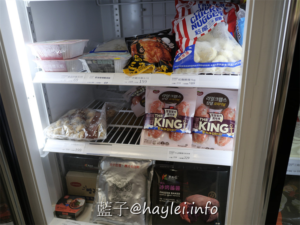 獅賣特進口零食outlet崇德店-包羅日本、韓國、泰國、新加坡、馬來西亞、印尼、中國、美國、土耳其等國家的上百種美食飲品,從泡麵、餅乾、糖果、飲品、調味料等應有盡有,種類豐富多元,絕對是台中選購異國美食最佳去處,加入line社群會不定時通知團購優惠或即期商品特價唷~台中美食/台中雜貨店/藍子愛美食 國內旅遊 攝影 民生資訊分享 飲食集錦