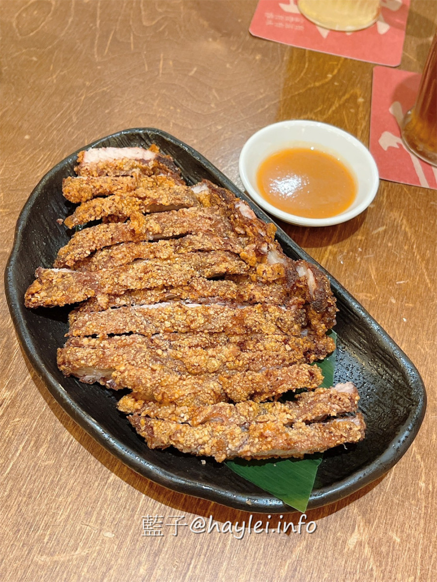 台灣茶餐廳/有春茶館(台中大墩店)-餐點以台灣地方小吃為主,是集⽂化、藝⽂、茶⾷於一體的喝茶聊天好所在,很適合與親友來訪邊聊天、邊共品美食!台中美食/台灣茶餐廳/台灣料理/台灣地方小吃/臺菜餐廳/台中餐廳推薦/麻油米糕/三杯雞/白菜滷/紅糟燒肉/剝皮辣椒雞湯/醉蝦/藍子愛美食 中式料理 國內旅遊 攝影 民生資訊分享 飲食集錦