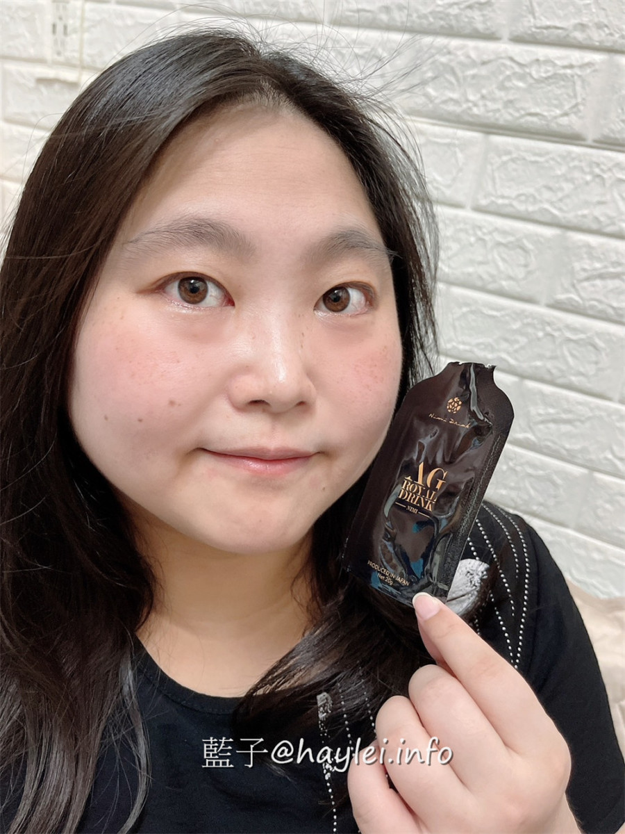 美顏飲推薦/NIMI日彌芙蓉飲-適合所有女性的日本原裝保健飲品,內含酵母抽提物、膠原蛋白肽、濃縮葡萄汁、鰹魚彈性蛋白肽、濃縮血橙汁等豐富營養,喝起來酸酸甜甜、順口美味,每天補給加強肌膚彈潤美妍力!美容保養/肌膚保養/機能保健/營養補給/女性養生飲品推薦/藍子愛保養 保養品分享 健康養身 宅配食記 攝影 民生資訊分享 飲食集錦
