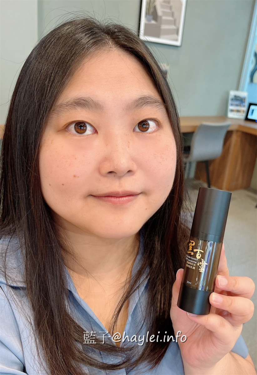一舟生技以色列黑百靈黑種草籽油乳霜-添加了以色列最高等級的黑種草籽油,蘊含百里醌(TQ)、麝香氫醌(THQ)和百里酚(THY)等營養物質,水感質地溫潤好吸收,用起來舒爽不黏膩,還可助於平衡及維持體内良好基礎以提升肌膚狀態,也一起來讓被祝福的種籽呵護肌膚吧!美容保養/肌膚保養/健康肌膚/乳霜保養/護膚推薦/藍子愛保養 保養品分享 健康養身 彩妝品 彩妝品分享 攝影 民生資訊分享