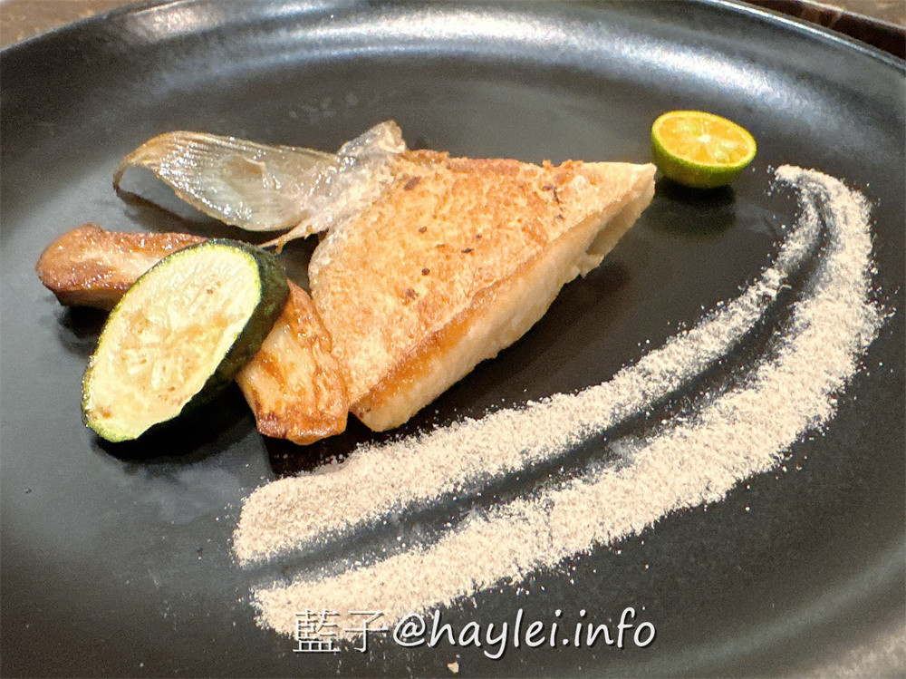 南京復興美食/台北質感約會鐵板燒餐廳/明水然 松山慶城店-高CP值的「活波士頓龍蝦海陸套餐」只要$1890元真是台北必吃!欣賞師傅現場烹調新鮮美味的波士頓龍蝦、南非活鮑魚、北海道生食級干貝、草蝦等高檔海鮮，再加上細緻體貼的服務，榮登台北10大知名私廚鐵板燒絕對是實至名歸~台北美食/台北約會餐廳推薦/台北鐵板燒推薦/藍子愛美食 國內旅遊 攝影 日式料理 民生資訊分享 