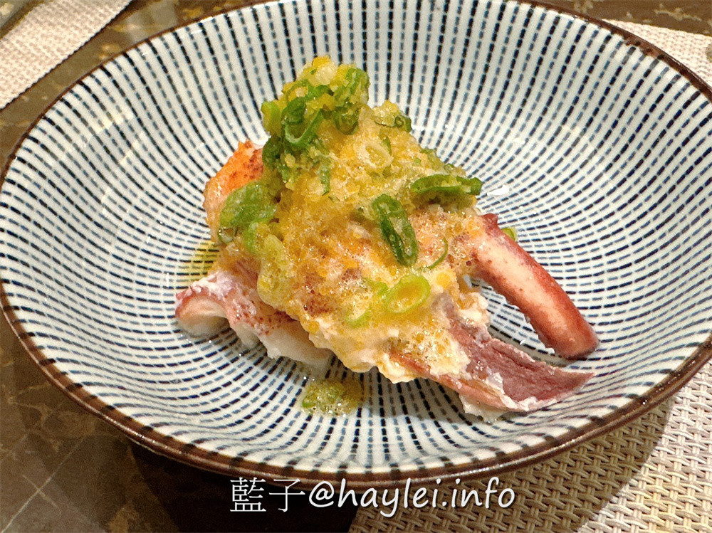 南京復興美食/台北質感約會鐵板燒餐廳/明水然 松山慶城店-高CP值的「活波士頓龍蝦海陸套餐」只要$1890元真是台北必吃!欣賞師傅現場烹調新鮮美味的波士頓龍蝦、南非活鮑魚、北海道生食級干貝、草蝦等高檔海鮮，再加上細緻體貼的服務，榮登台北10大知名私廚鐵板燒絕對是實至名歸~台北美食/台北約會餐廳推薦/台北鐵板燒推薦/藍子愛美食 國內旅遊 攝影 日式料理 民生資訊分享 