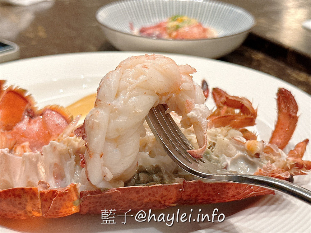 南京復興美食/台北質感約會鐵板燒餐廳/明水然 松山慶城店-高CP值的「活波士頓龍蝦海陸套餐」只要$1890元真是台北必吃!欣賞師傅現場烹調新鮮美味的波士頓龍蝦、南非活鮑魚、北海道生食級干貝、草蝦等高檔海鮮,再加上細緻體貼的服務,榮登台北10大知名私廚鐵板燒絕對是實至名歸~台北美食/台北約會餐廳推薦/台北鐵板燒推薦/藍子愛美食 國內旅遊 攝影 日式料理 民生資訊分享