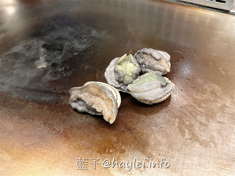 南京復興美食/台北質感約會鐵板燒餐廳/明水然 松山慶城店-高CP值的「活波士頓龍蝦海陸套餐」只要$1890元真是台北必吃!欣賞師傅現場烹調新鮮美味的波士頓龍蝦、南非活鮑魚、北海道生食級干貝、草蝦等高檔海鮮,再加上細緻體貼的服務,榮登台北10大知名私廚鐵板燒絕對是實至名歸~台北美食/台北約會餐廳推薦/台北鐵板燒推薦/藍子愛美食 國內旅遊 攝影 日式料理 民生資訊分享