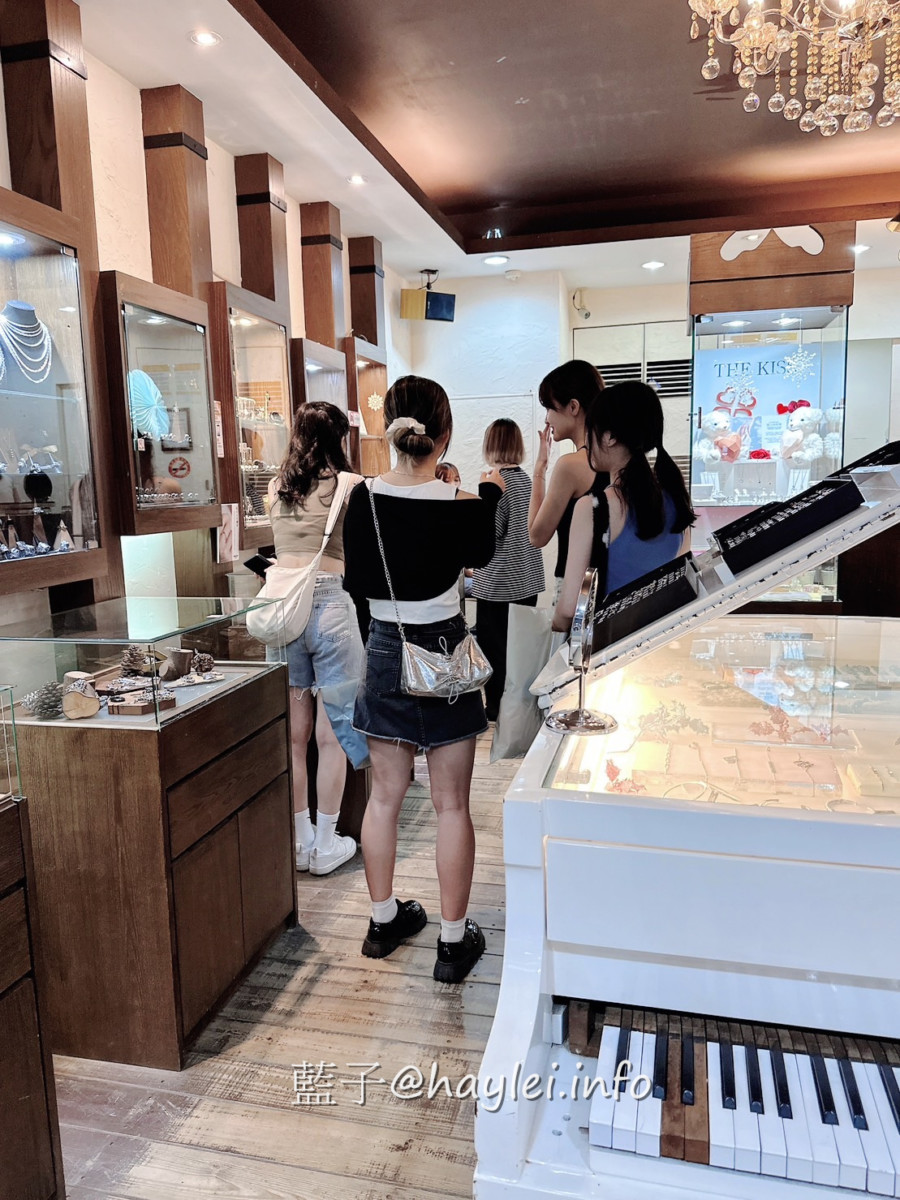 新竹市東區-破銅爛鐵飾品店|台灣原創設計純銀飾品專賣店-店內飾品精美且種類眾多,不論送禮(生日禮物/情人節禮物)或自用都有很大的選擇空間,還提供代客穿耳服務唷~ 彩妝品 彩妝品分享 攝影 民生資訊分享 穿搭分享
