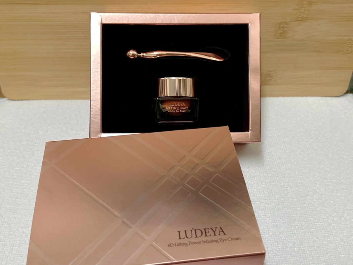 藍子保養心得 ABOUT-LUDEYA 露緹雅LUDEYA 超緊緻微臻琥珀眼霜 台灣保養品牌分享/保養品推薦/眼霜推薦/買眼霜附眼霜按摩棒/藍子愛保養 保養品分享 彩妝品 彩妝品分享 攝影 民生資訊分享