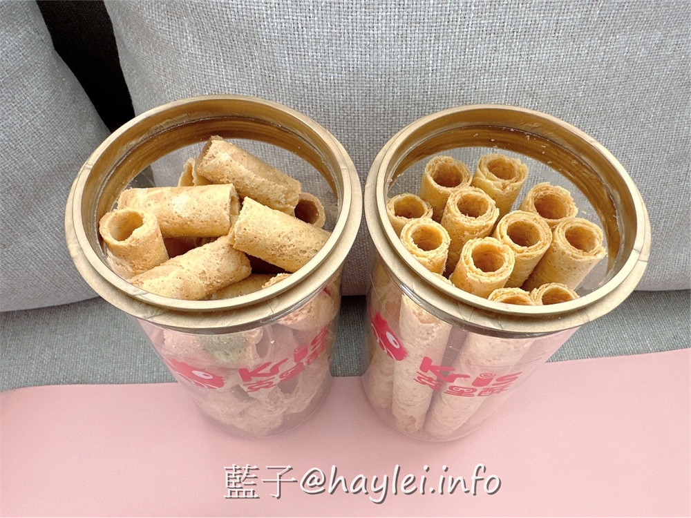 台中旅遊伴手禮推薦-Kris 克里酥經典禮盒-台中必吃傳統手工蛋捲酥脆美味且能聞到濃郁蛋香，一口酥蛋捲方便好吃不掉渣，曲奇餅有著濃郁奶香，有原味、抹茶跟巧克力等口味，當下午茶甜點超級療癒，還能客製化蛋捲禮盒、中秋禮盒、年節禮盒或過年禮盒，價位親和且口味好，有來逢甲夜市、新光三越、大遠百或秋虹谷的話，國慶煙火在台中，來台中旅行時不妨來買看看～台中美食/逢甲美食/藍子愛美食/台中伴手禮/台灣伴手禮/台中必買伴手禮/台中蛋捲推薦/逢甲商圈美食/逢甲夜市伴手禮/秋紅谷必買伴手禮/宅配美食/宅配甜點/不掉渣蛋捲/療癒蛋捲/最好吃蛋捲 中式料理 國內旅遊 宅配食記 攝影 民生資訊分享 飲食集錦 