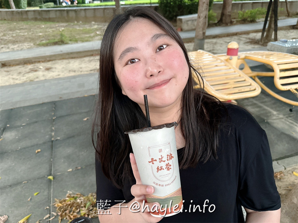 台中美食/十丈波紅茶&棧平村豆花-在台中散策時,中區喝大器茶飲、北屯區吃軟嫩豆花,邊享受美食並瀏覽周邊景物,邊感受生活中的浪漫,悠閒放鬆心情~台中旅遊/台中一日遊/台中紅茶冰/台中手搖飲/台中飲料店/台中甜點/台中豆花/太和順甜點鋪/藍子愛美食 中式料理 台中美食 國內旅遊 攝影 民生資訊分享 飲食集錦