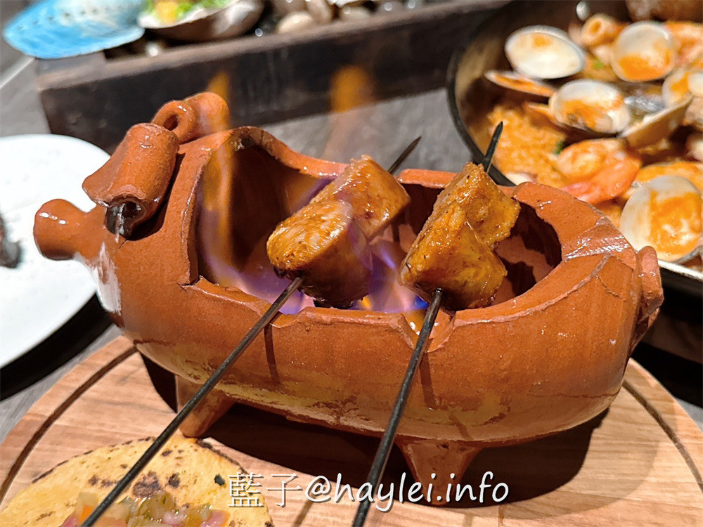 台中異國料理/荳牛西班牙料理-能吃到食材新鮮實在的好滋味，如果剛好想在台中美術館週邊聚餐的話，就來嚐試看看吧~藍子愛美食/台中美食/台中美術館聚餐餐廳 台中美食 國內旅遊 攝影 民生資訊分享 飲食集錦 