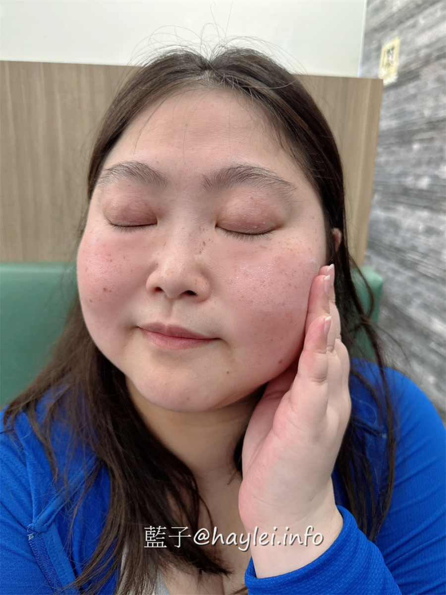 韓國保養品分享/MEDITHERAPY角鯊烷屏障安膚霜-裡面有8%角鯊烷幫助強化屏障保養，清爽不黏膩的使用感受很加分，是款敏弱肌適用日常修護、穩定膚況的乳霜~藍子愛保養/肌膚保養/美妝保養/日常護膚 保養品分享 健康養身 彩妝品分享 攝影 民生資訊分享 